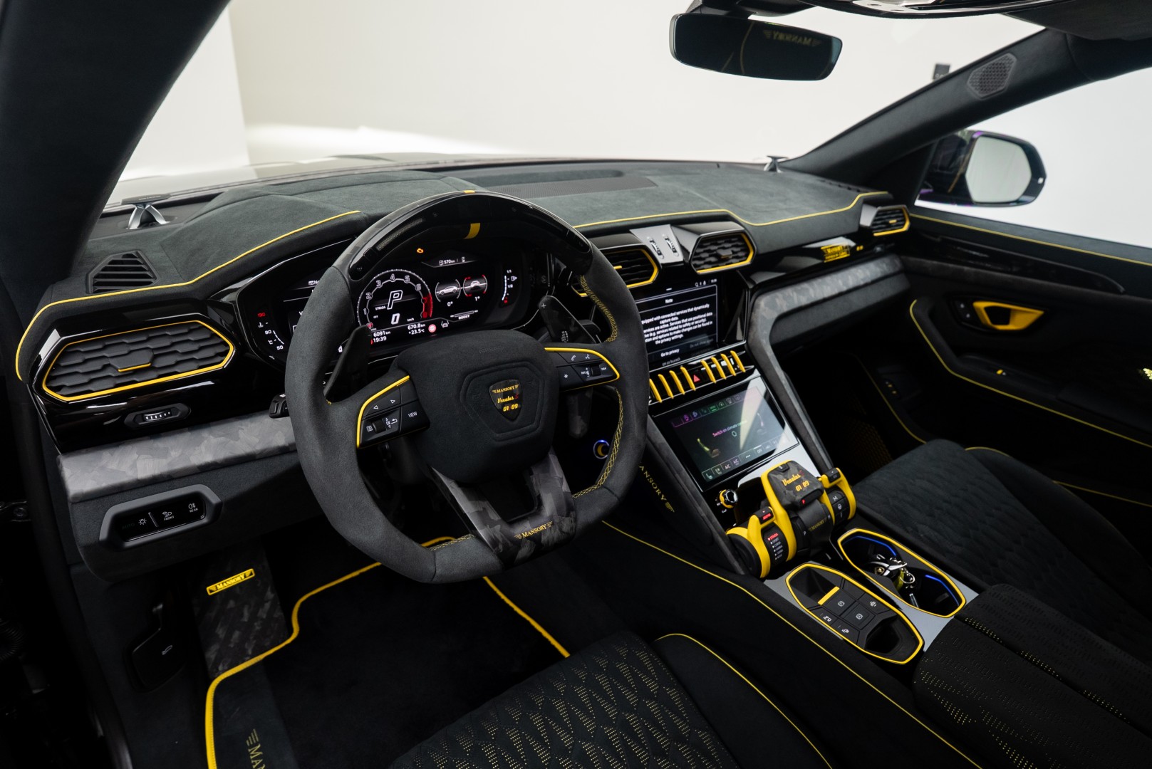 2024 LAMBORGHINI URUS BY MANSORY | VENATUS S 1 OF 9 | 900 HP